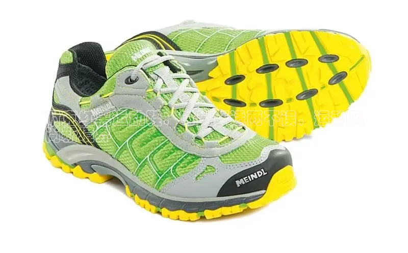 意昂3入口登录百度游戏开放平台耐克红黑运动鞋：时尚舒适两不误，运动风
尚新境界