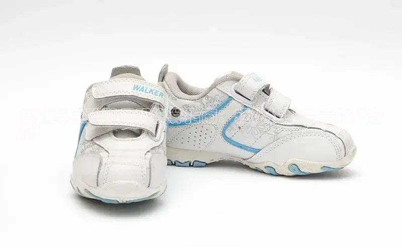 意昂3官网登陆入口百度手机卫士皮鞋与运动鞋尺码换算指南：轻松找到完美的契合
度